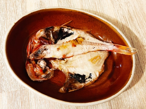 フライパンで焼く 金目鯛の干物 レシピ 作り方 By Makicchi 楽天レシピ フライパンで焼く 金目鯛の干物 レシピ 作り方 By Makicchi 楽天レシピ